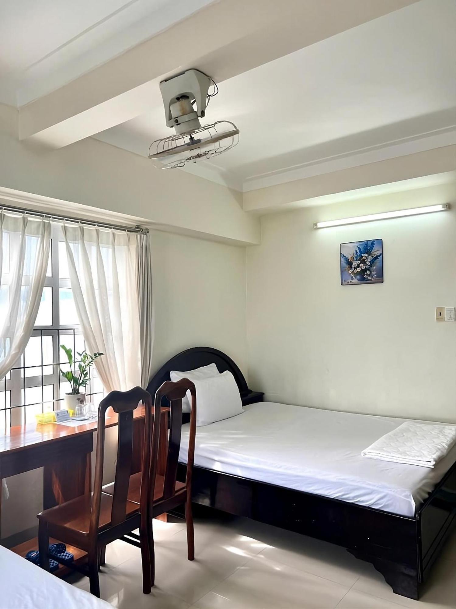 Blue Sea 01 Hotel 芽庄 外观 照片